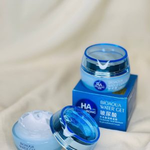 کرم تخصصی ابرسان هیلارونیک اسید بیواکوا