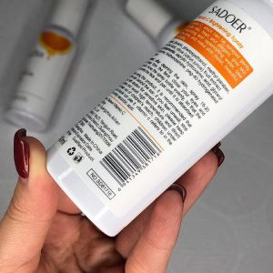 اسپری آب مغذی و روشن کننده ویتامین سی سادور