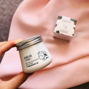 کرم روشن کننده شیر گاو