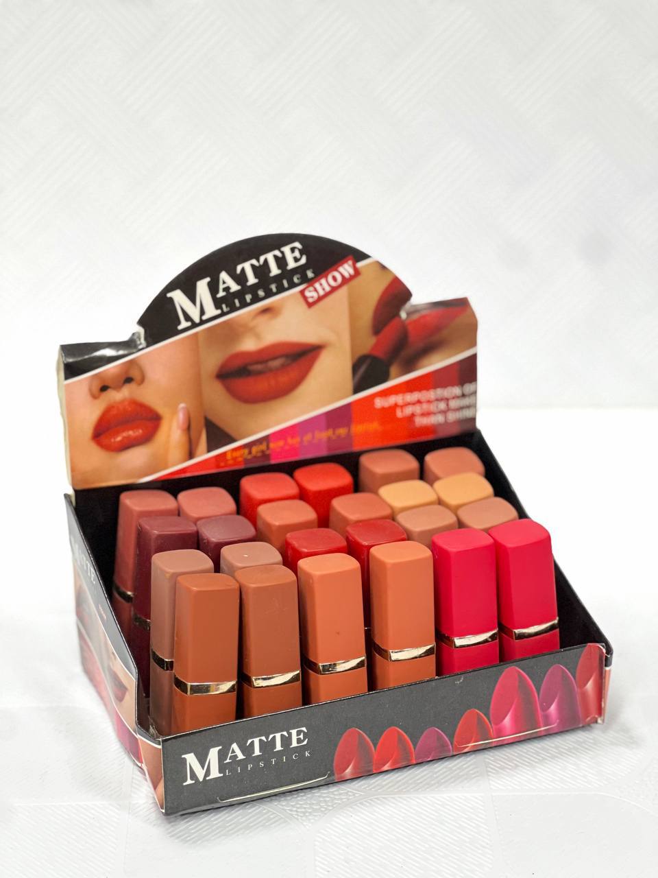 رژ جامد مات