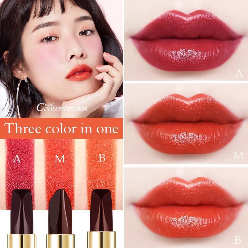 رژلب جامد سه بعدی ( جادویی مشکی)کاریته