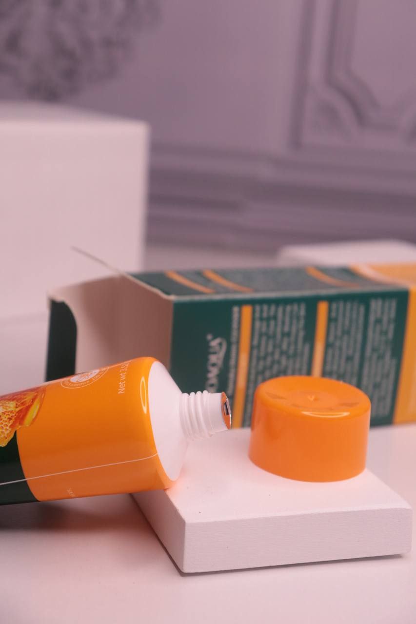 فوم شستشو عسل بیوآکوا - Image 2