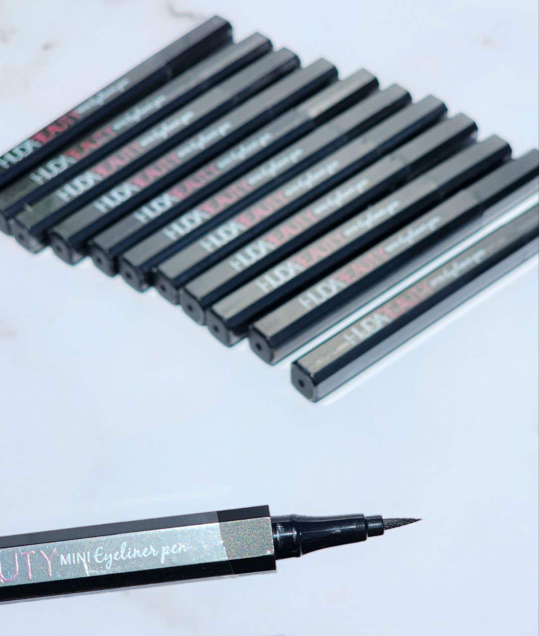 خط چشم ماژیکی6ضلعی مشکی هدی بیوتی/Huda Beauty - Image 2