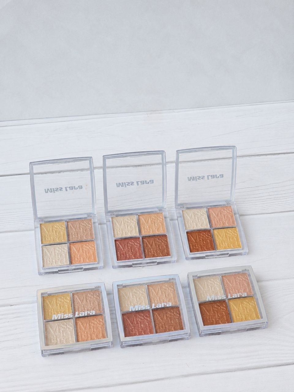 پالت هایلایتر طرح دیور ۴ رنگ میس لارا|Miss Lara Glow Palette - Image 2